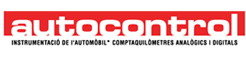 Un logotipo de autocontrol rojo y blanco sobre un fondo blanco
