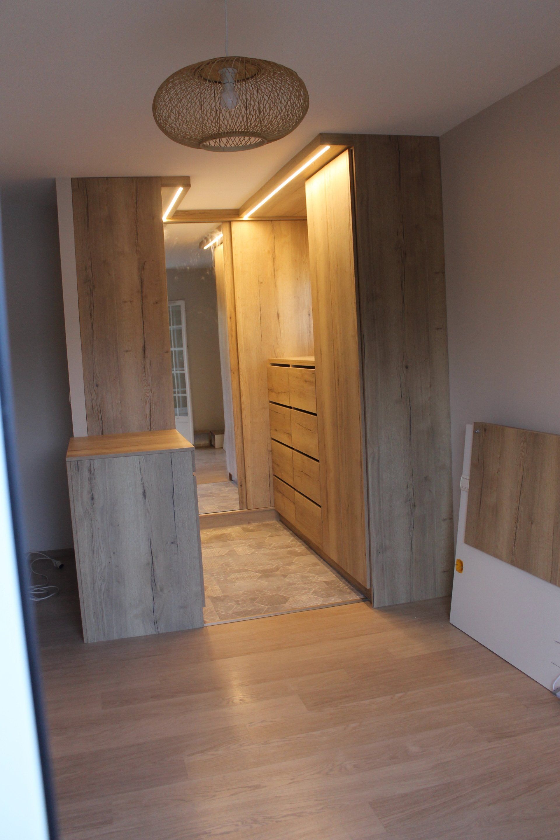 Placard de couloir sur mesure  - Menuiserie Marseille Laurent