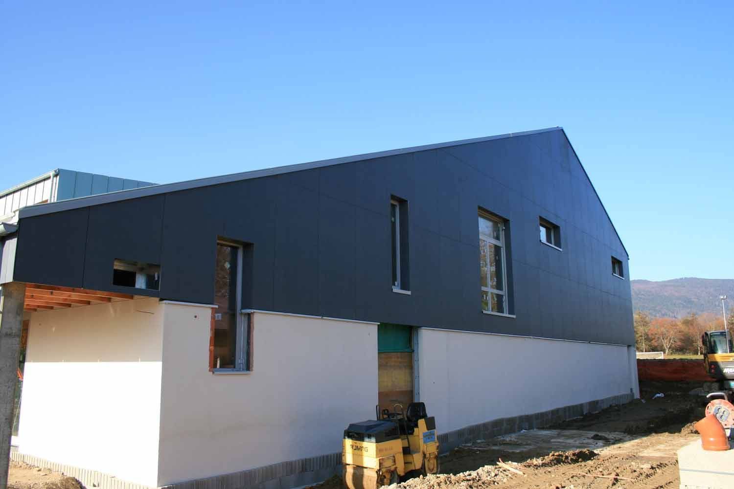 Façade - R. Beer SA