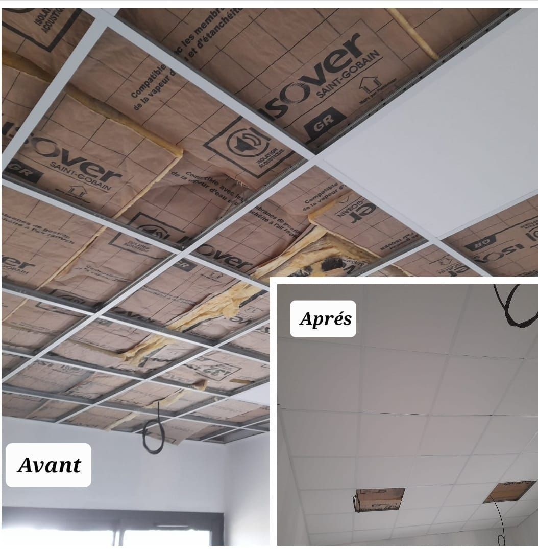 Pose de plaques au plafond