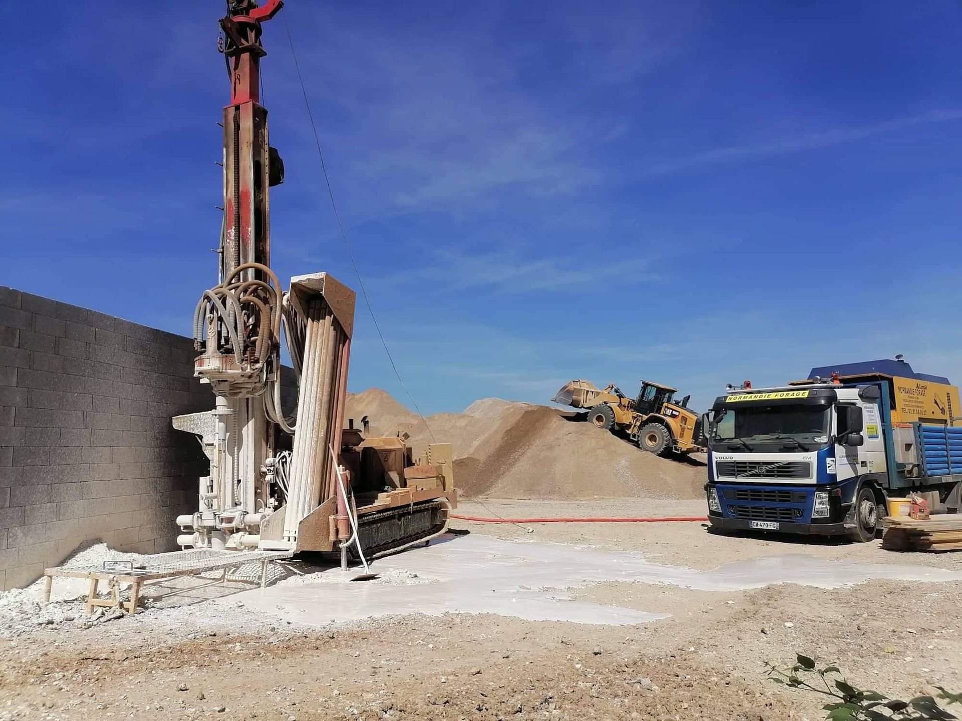 Foreuse sur site industriel