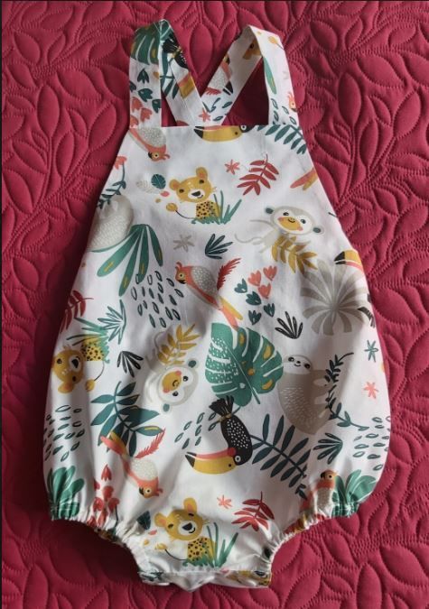 Barboteuse motifs jungle