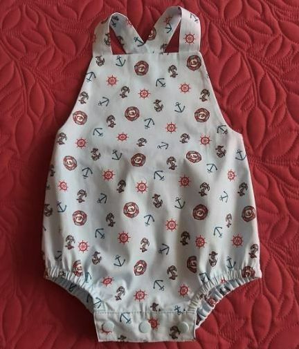 Barboteuse motifs ancres