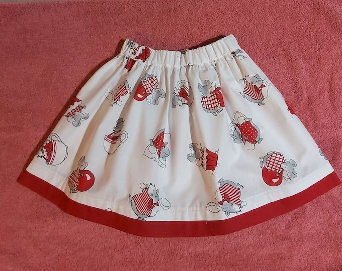 Jupe rouge et blanche