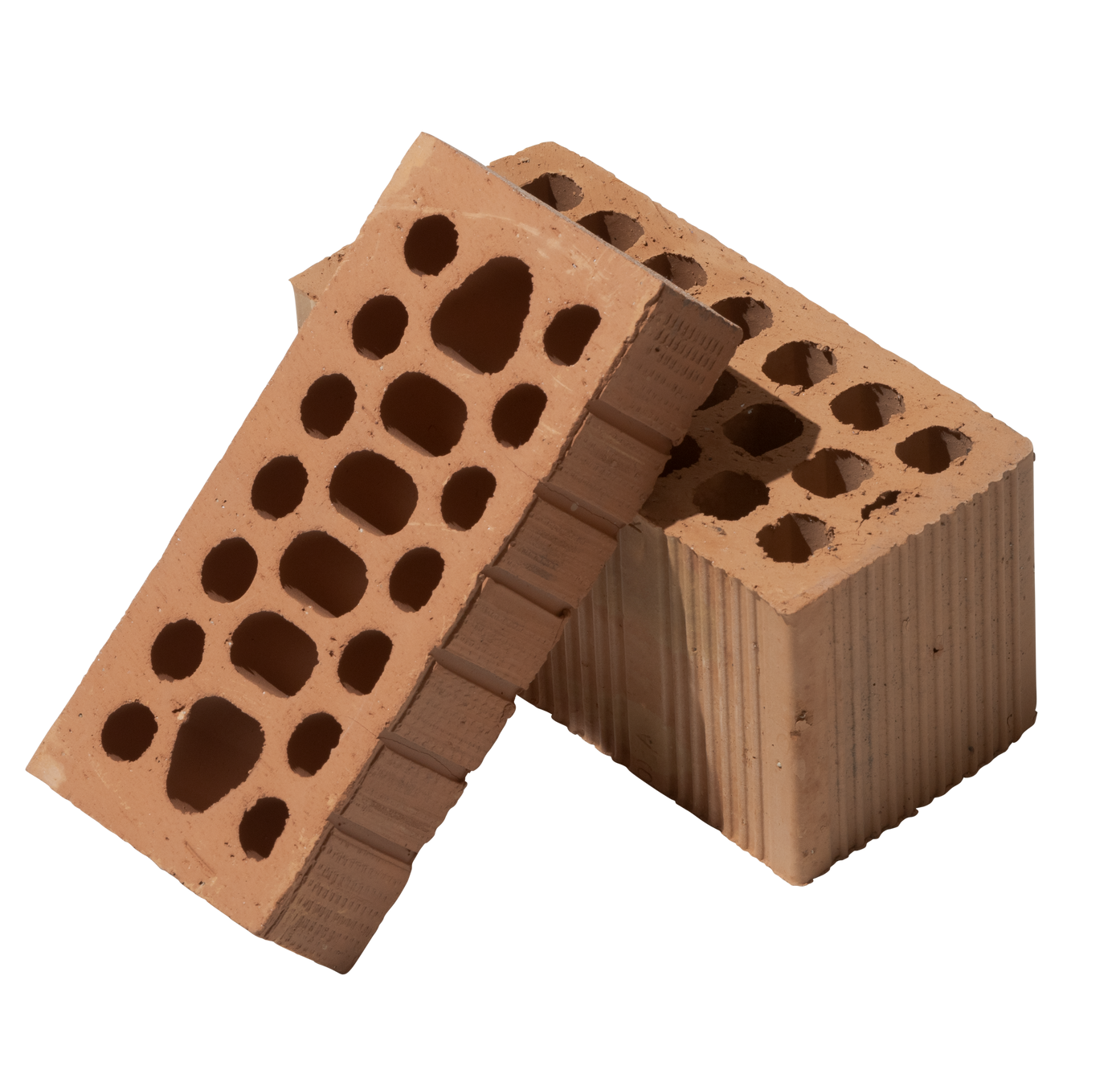 Des blocs de béton creux empilés.