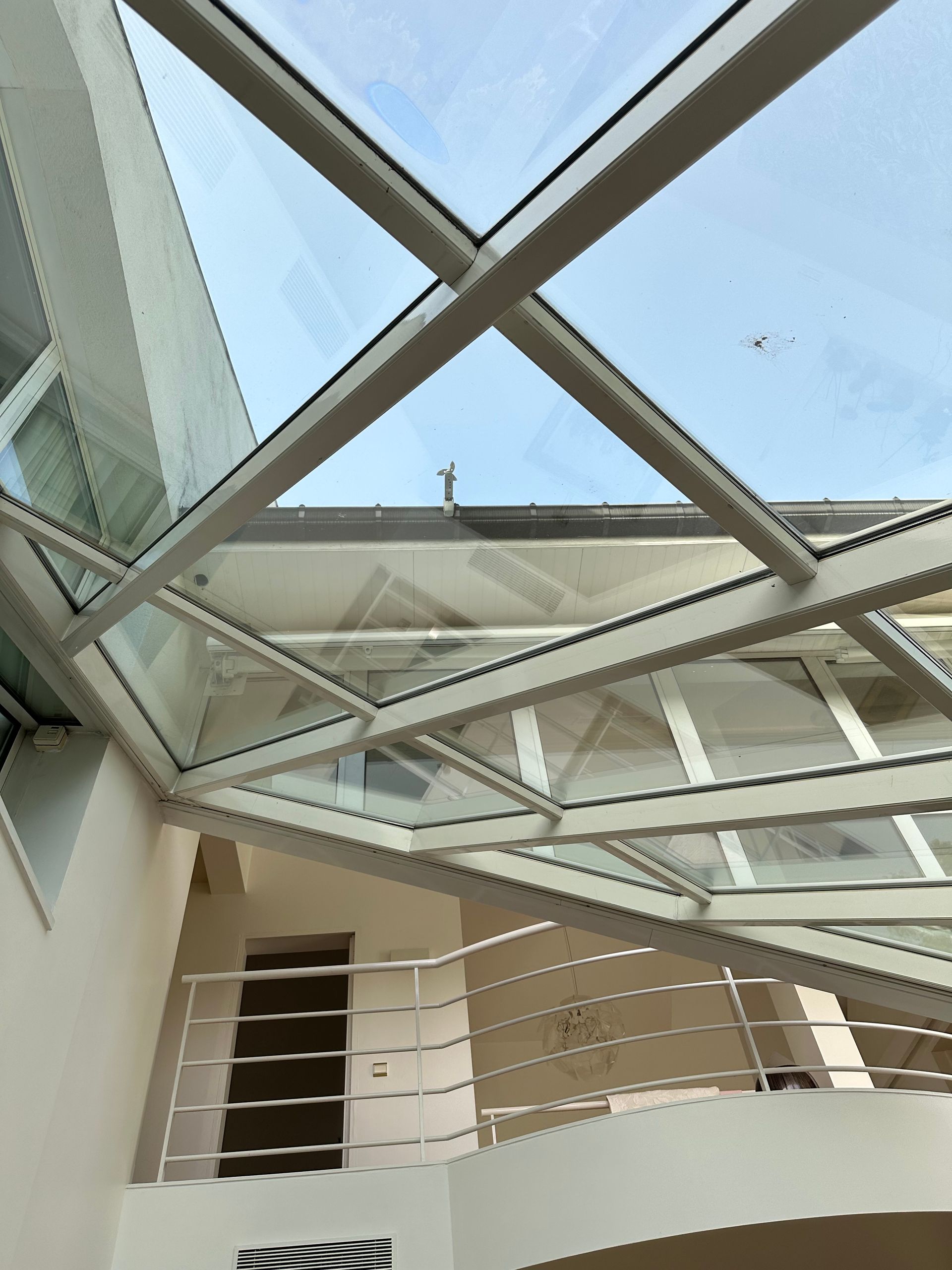 Verrière de toiture en aluminium