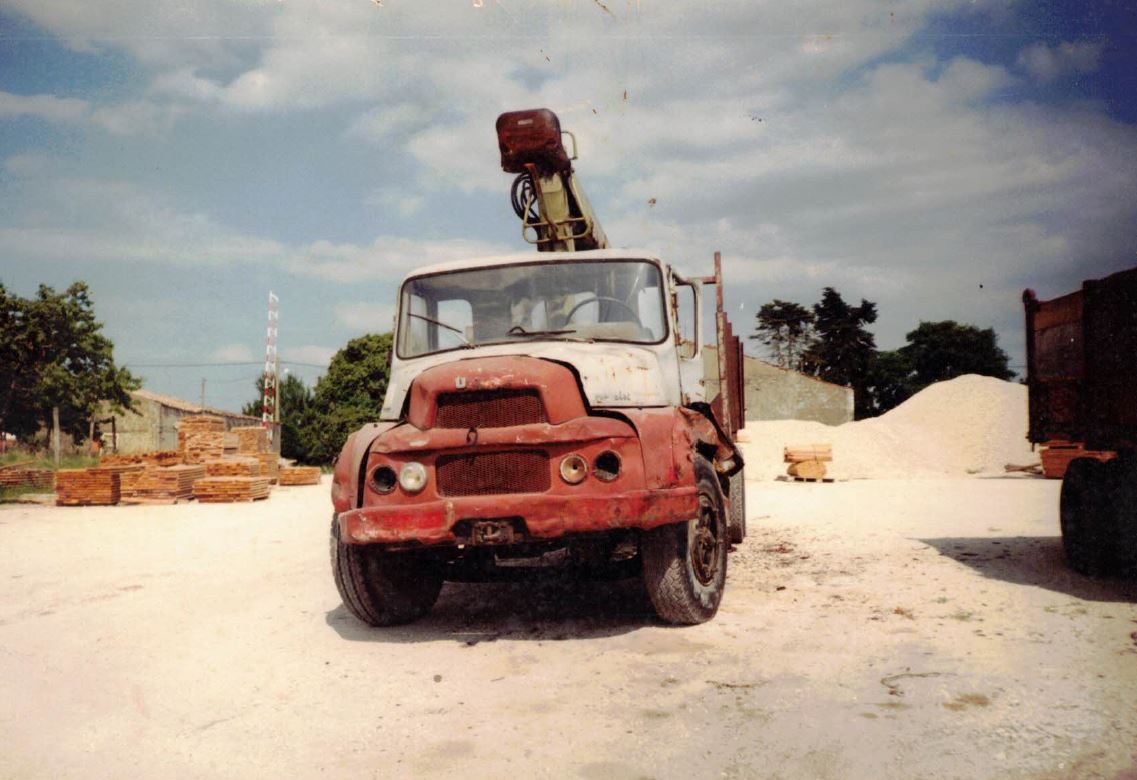 Camion de transport de bois