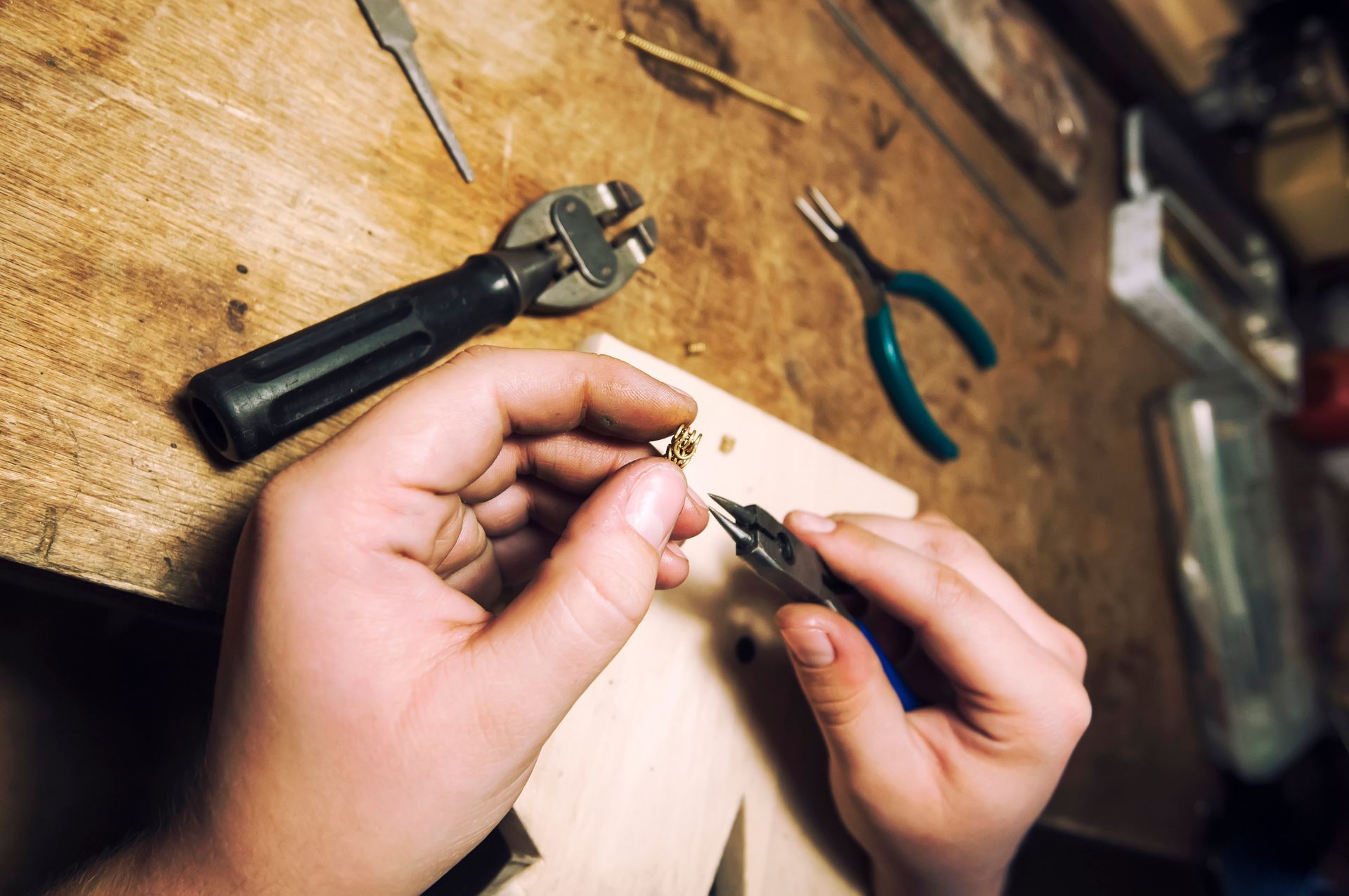 Réparation d'une chaîne en or