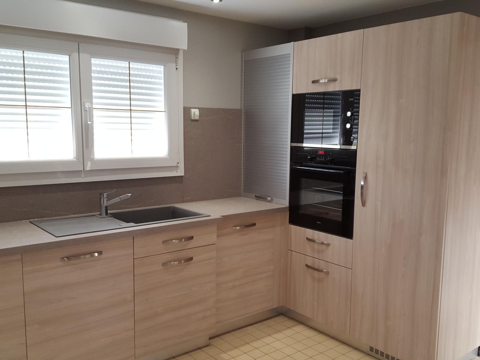 Cuisine équipée en bois