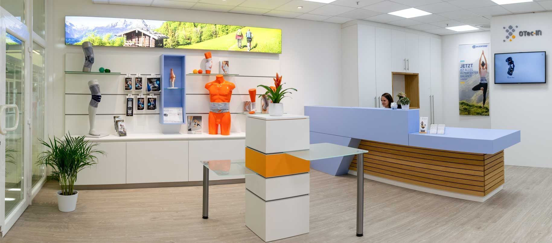 Innenräume und Empfangsbereich des OTec Verkaufraumes in Ingolstadt