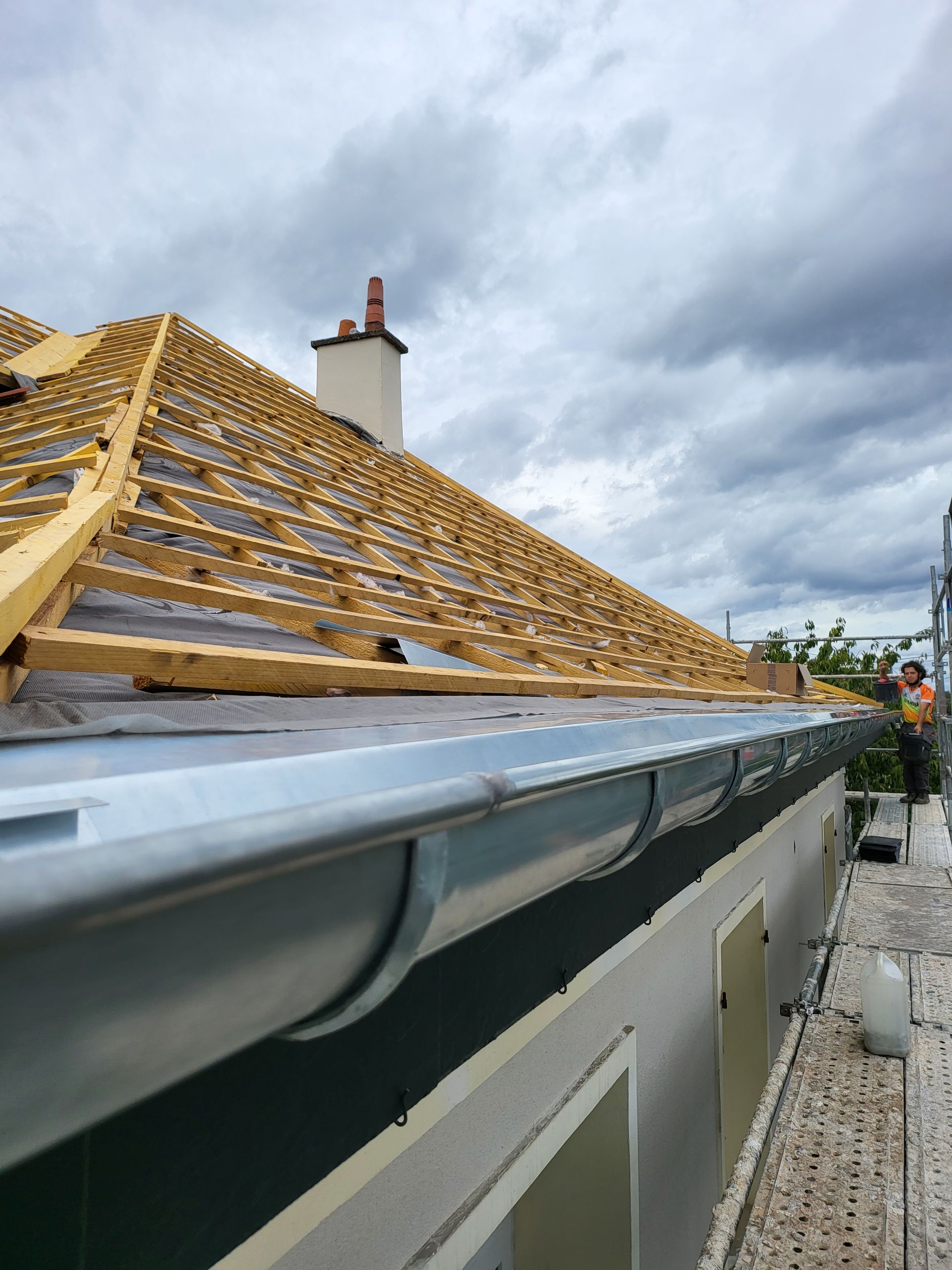 Bardage d'une toiture de maison