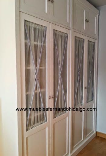 Una foto de un armario tomada de www.mueblesfernandohidalgo.com