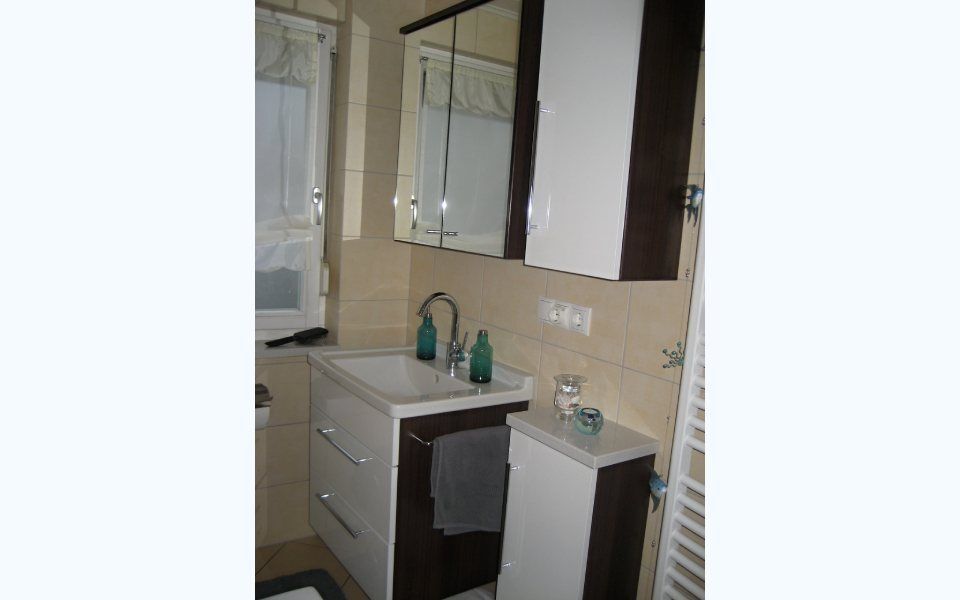 Schreinerei Büttner Badmöbel