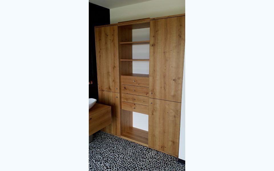 Schreinerei Büttner Badmöbel