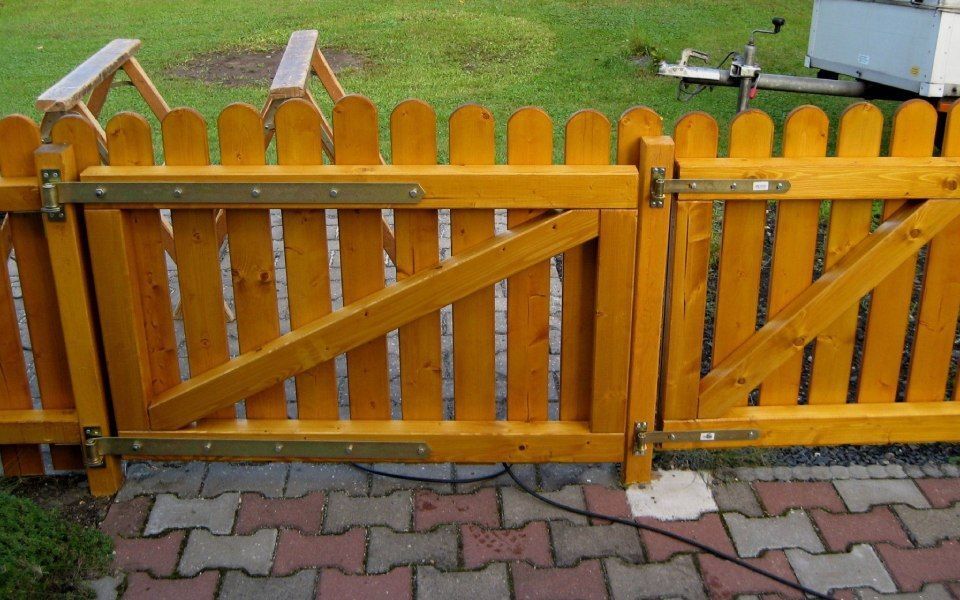 Schreinerei Büttner Holzzaun