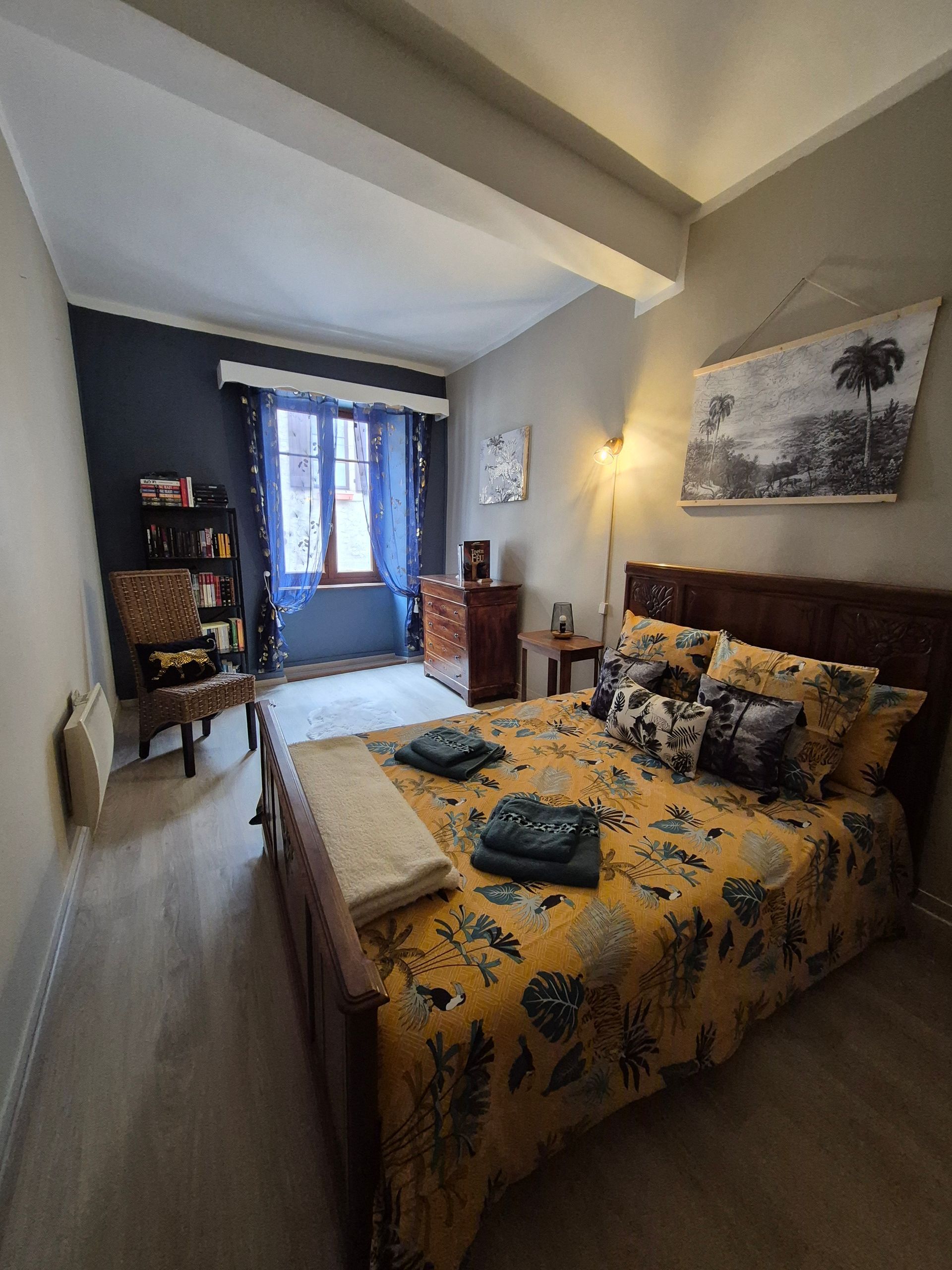 Une chambre dans le gîte