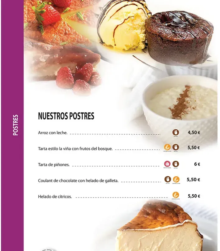 Un menú para nuestros postres muestra una variedad de postres.