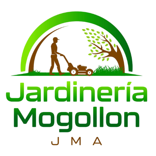 Logotipo de Jardiner&iacute;a Mogollon que muestra a un jardinero empujando una cortadora de c&eacute;sped bajo un &aacute;rbol 
