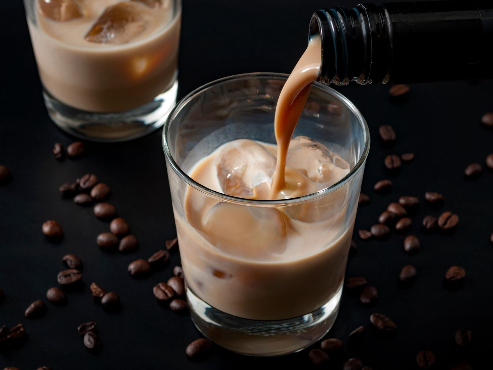 Un verre de liqueur de café