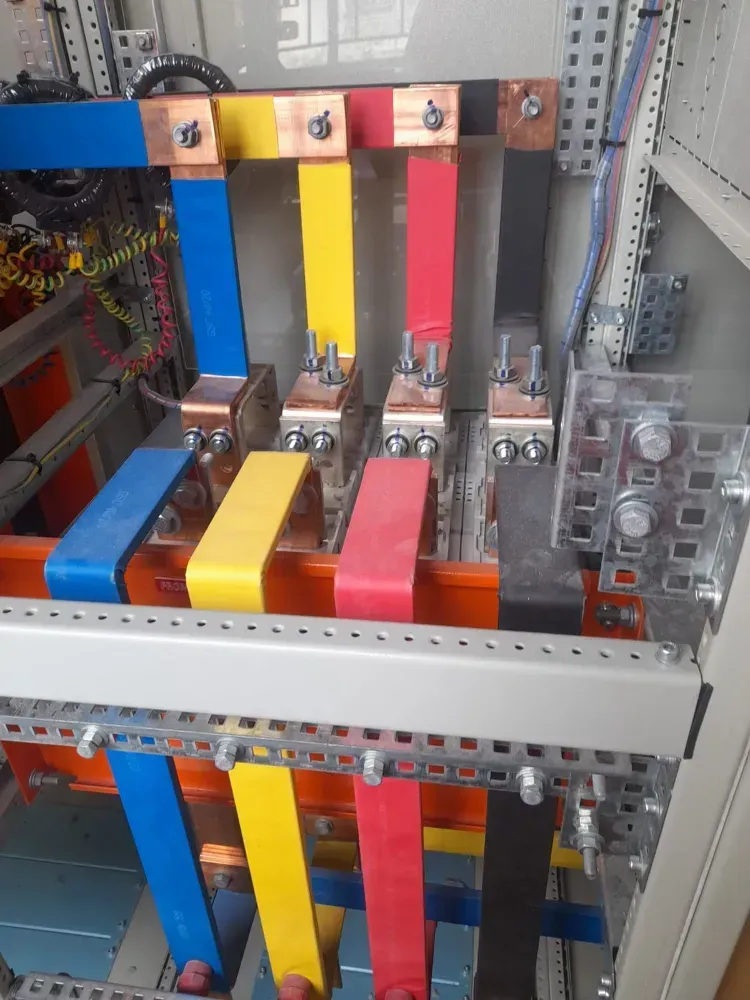 A bunch of electrical wires are connected to each other