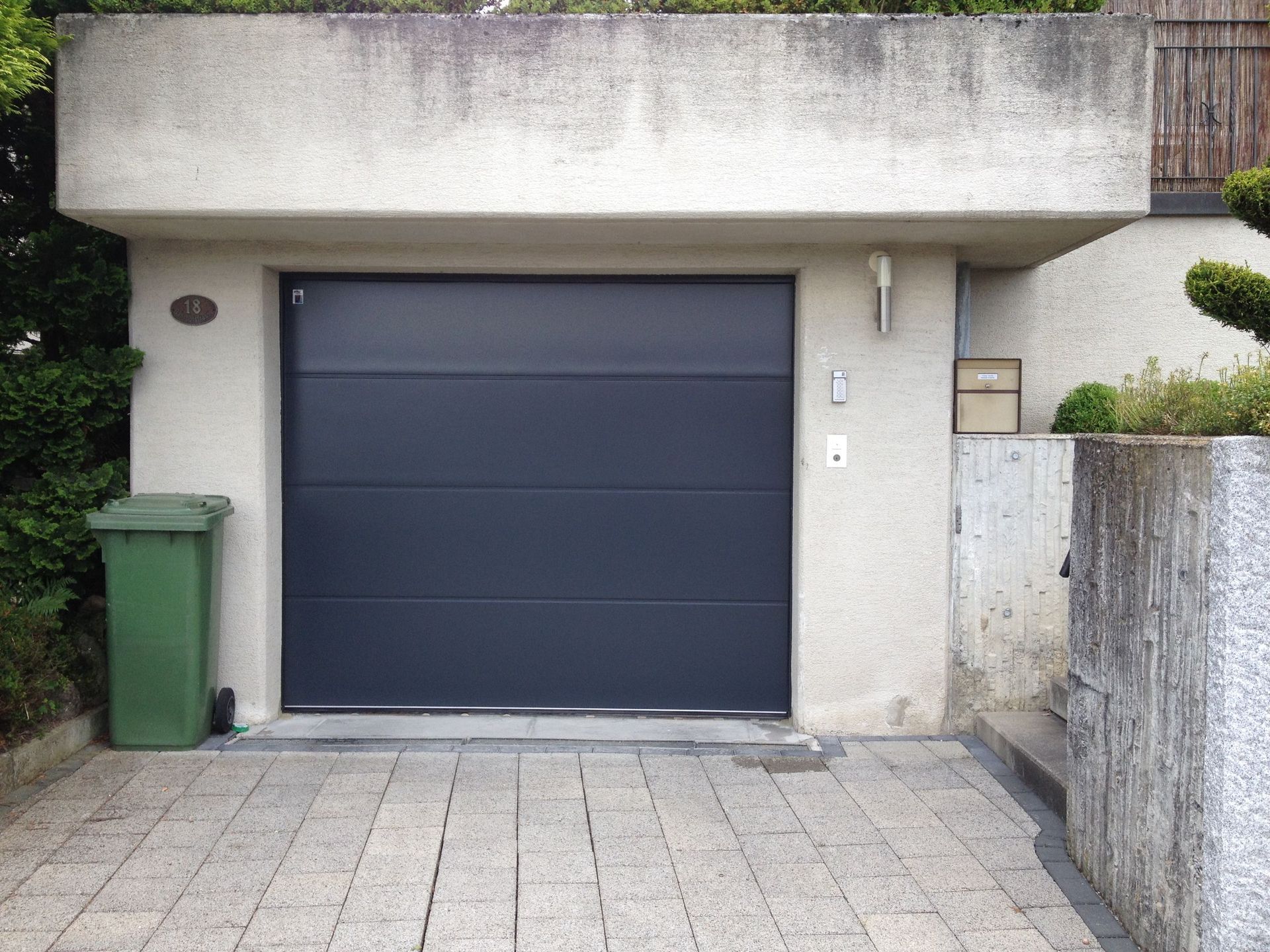 Sins Bahnhofstrasse - Engel Tore Abtwil AG