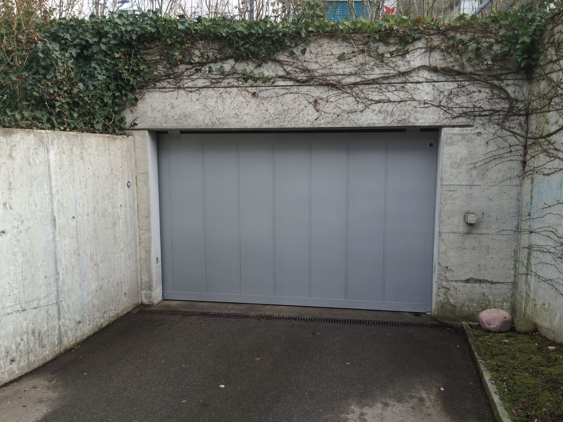 Tiefgarage Spreitenbach - Engel Tore Abtwil AG