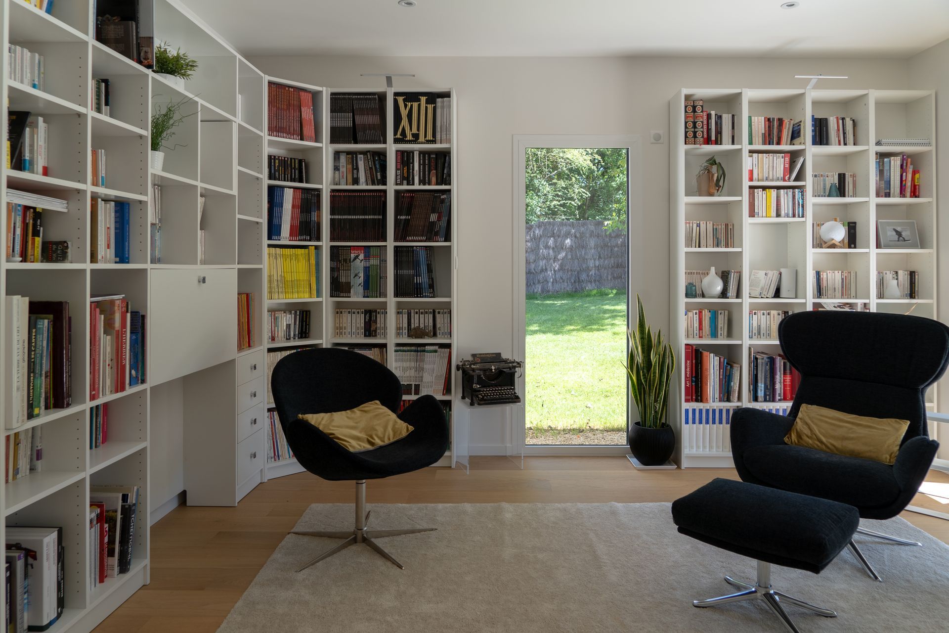 Petit salon bibliothèque
