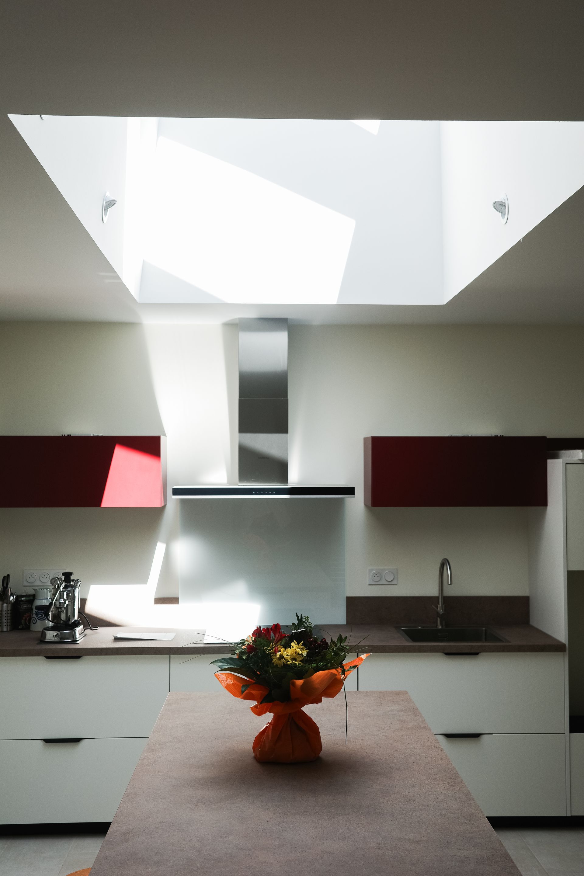 Cuisine avec puits de lumière