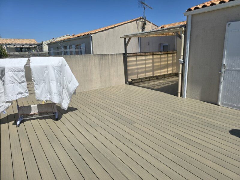 Une terrasse en bois