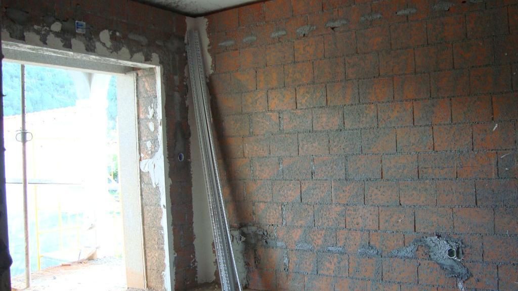 José Neto Sàrl - Maçonnerie de brique