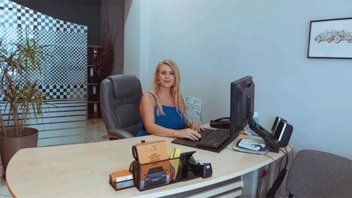 ΛΟΚΑ ΓΕΩΡΓΙΑ |
Αυτοκινητιστικές - Διεκπεραιώσεις - Μεταβιβάσεις - Ασφάλειες