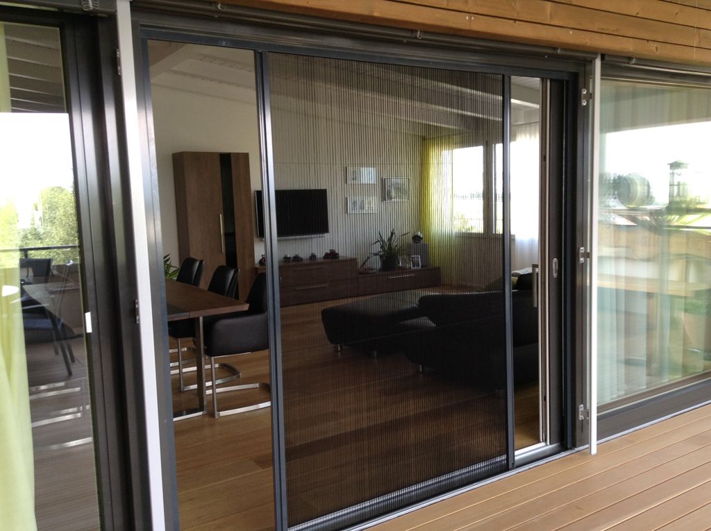 Plissee Durchgang hier links oder rechts möglich