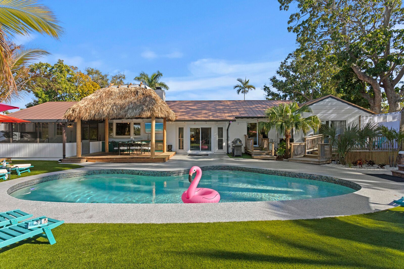 Family-friendly Florida vacation home in Bradenton with pool, mini golf, and play area