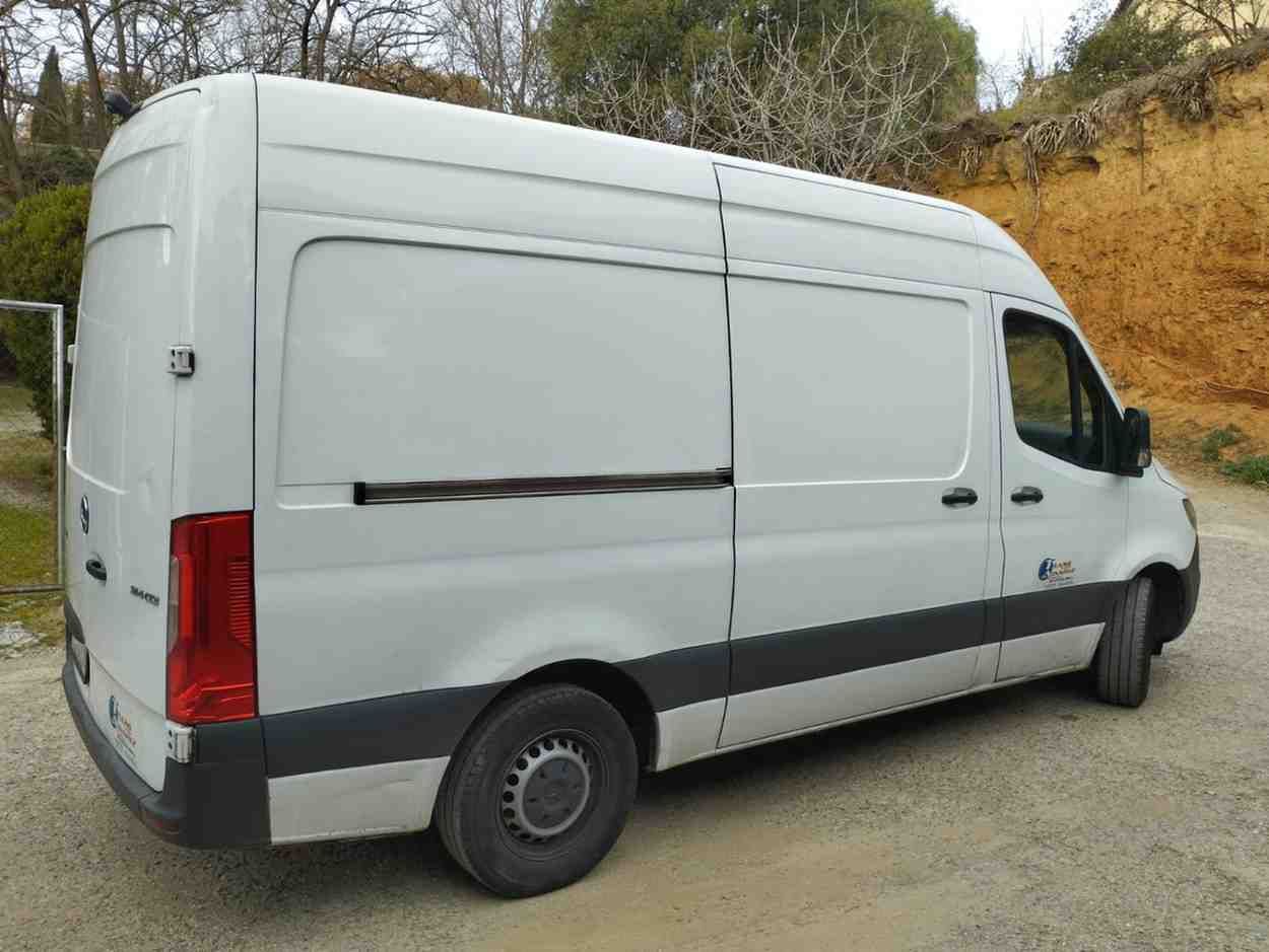 Furgoneta Express 3500 Kg Opci&oacute;n 2 - 04