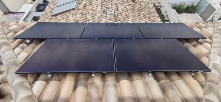 Panneaux solaire sur une toiture de maison