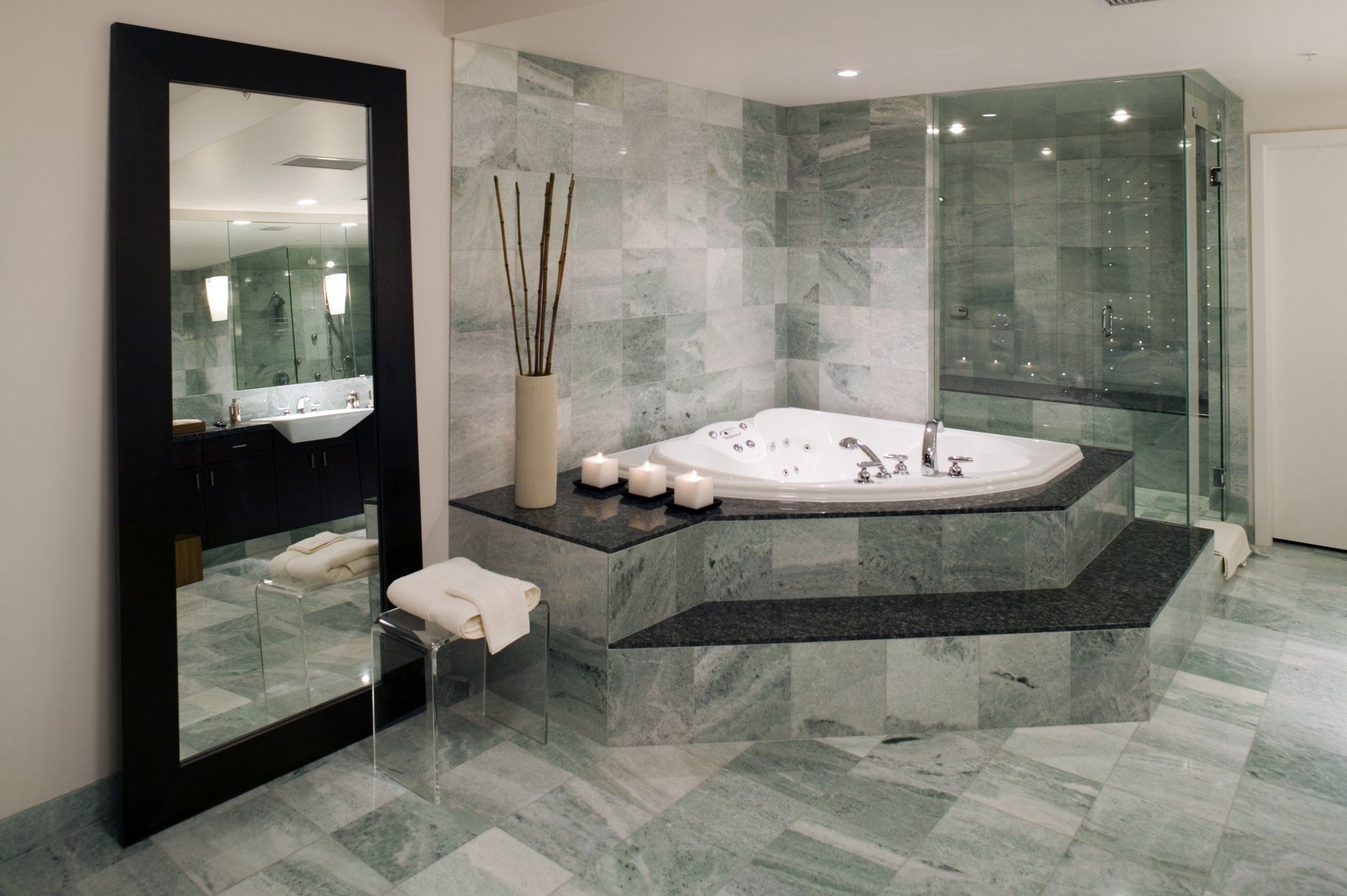 Salle de bains effet marbre