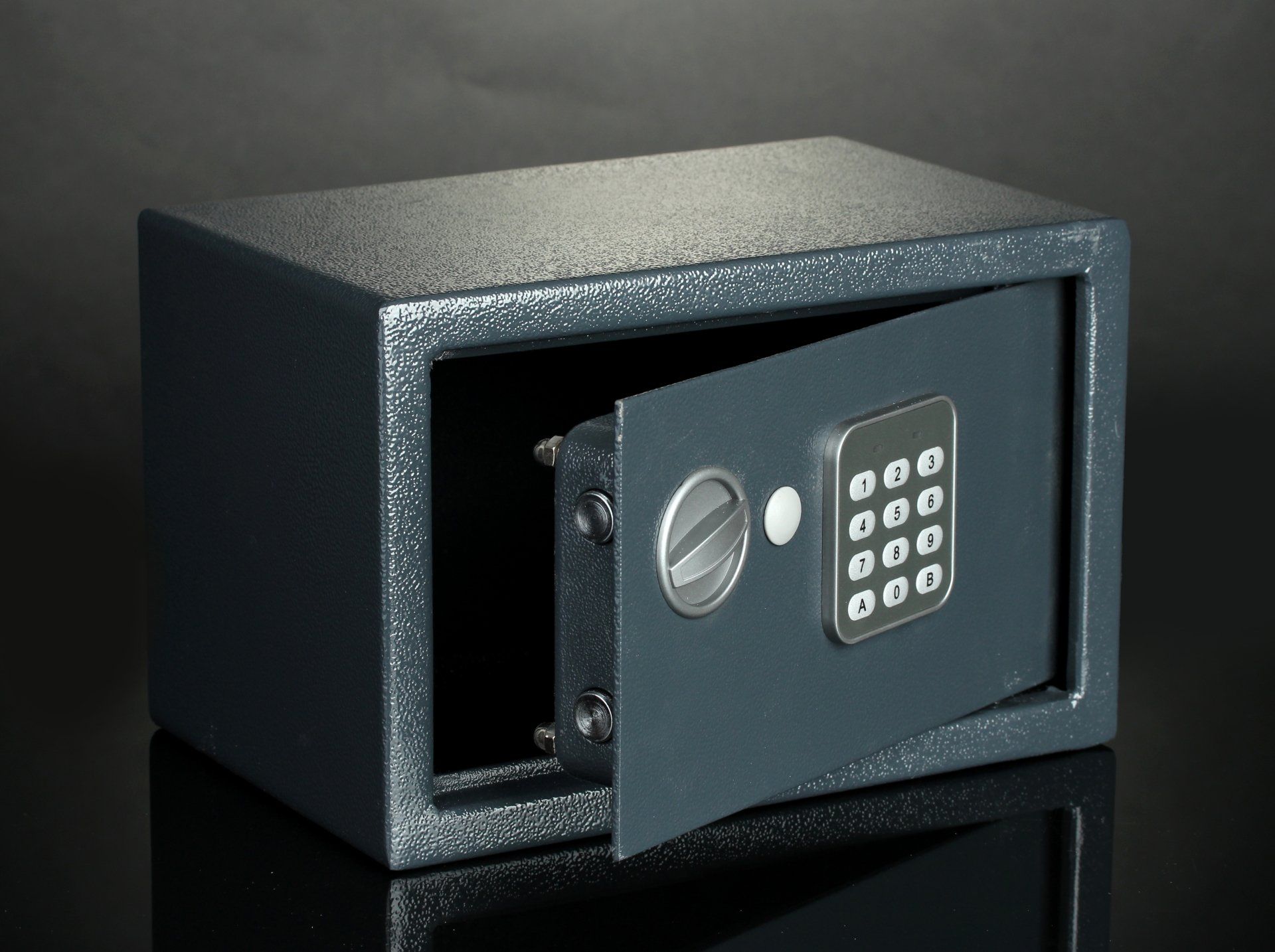 Coffre-fort et porte blindée