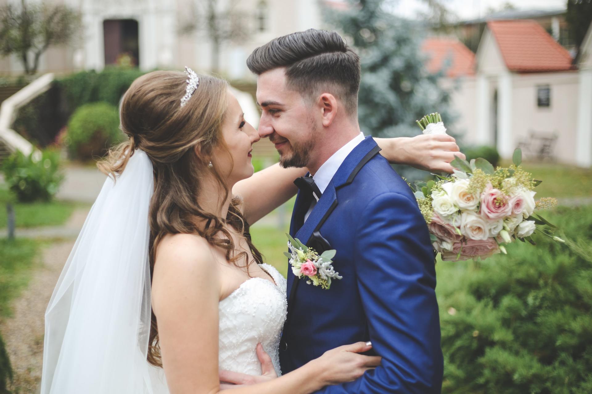 Couple boutonnière